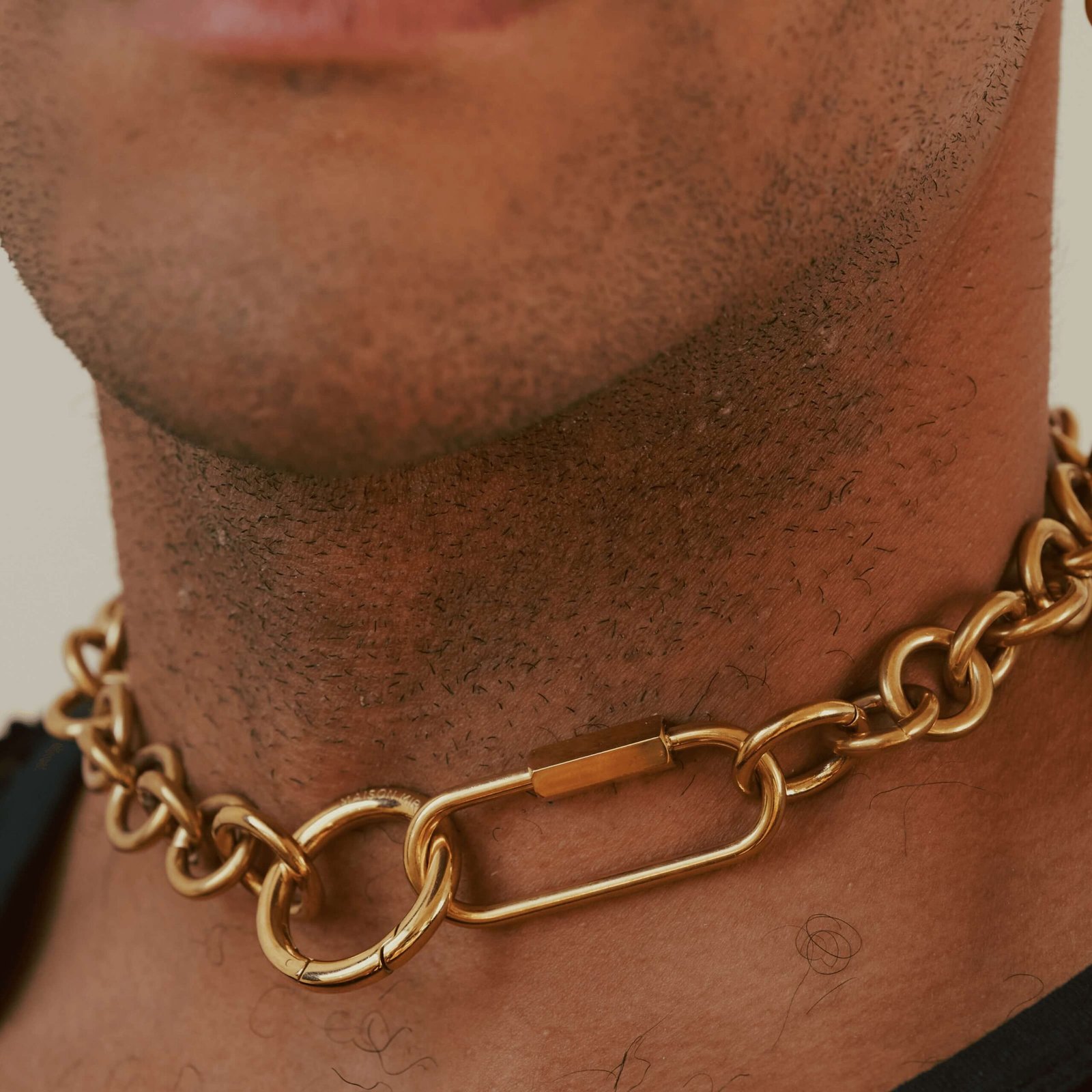 BubbleLockNecklaceOnModel1-3200.jpg