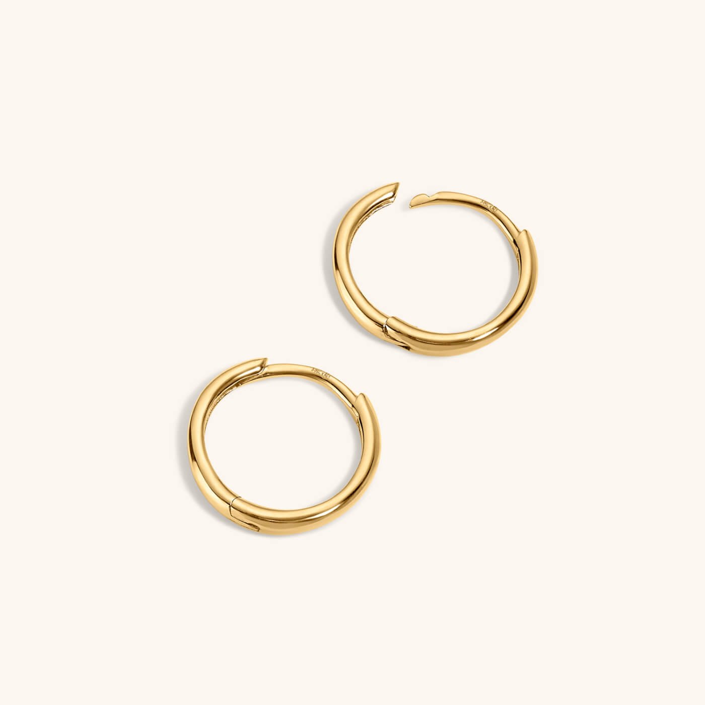E-10337_ClassicHuggieHoopsin14kGold_Gold_2-1400.jpg