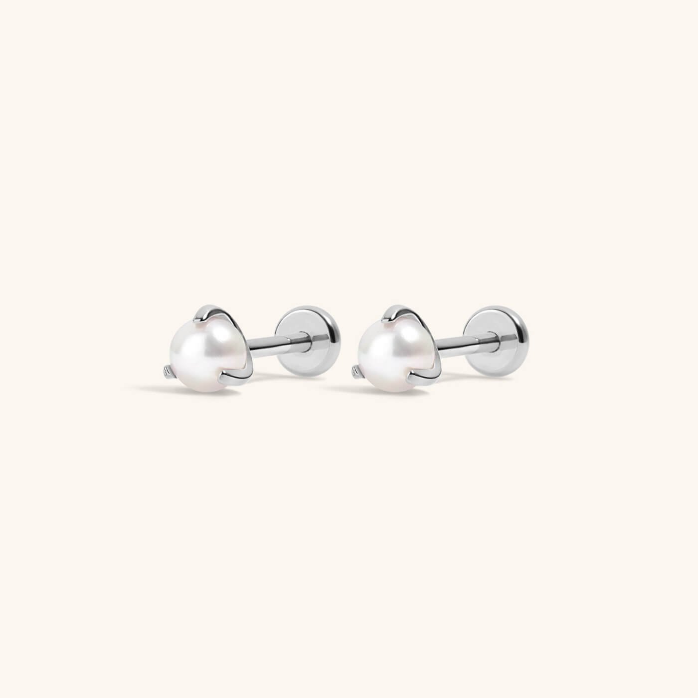 P-10565_PearlNapEarring_Silver_1-1400.jpg