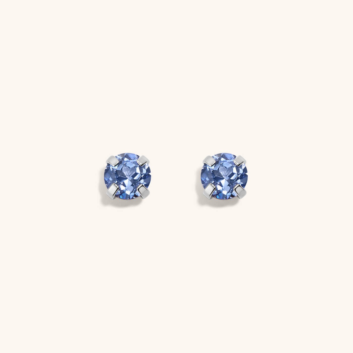 P-10571_SapphireNapEarrings_Silver_3-1400.jpg