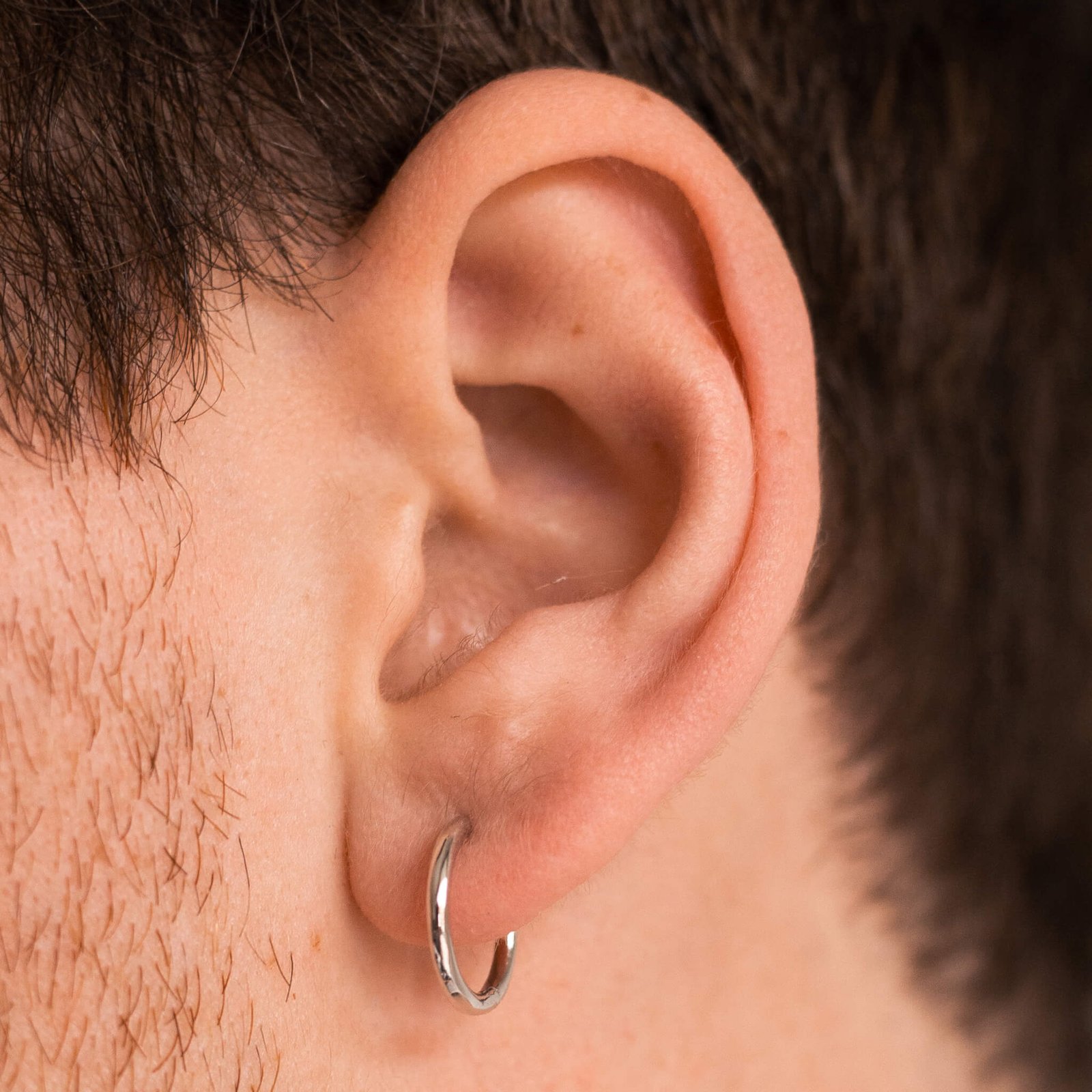 classic-hoops-silver-servaas-2048_af816b95-e46e-4559-813a-b2636b1a9c75.jpg